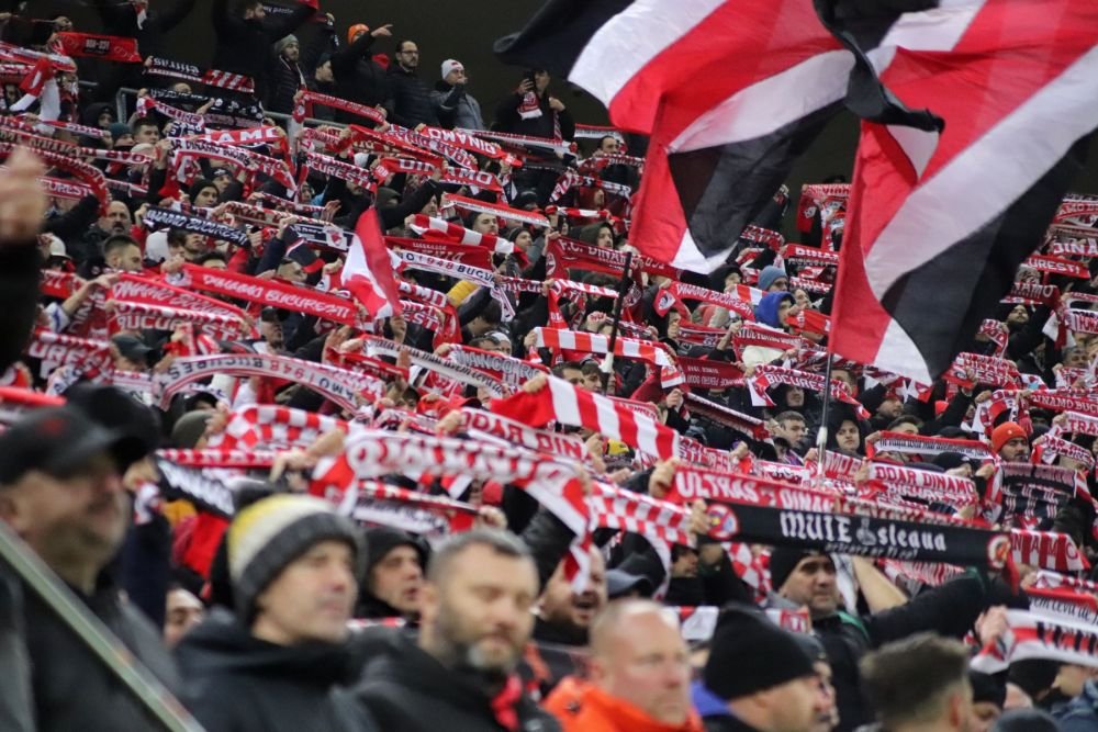 Ce se întâmplă cu PCH, galeria lui Dinamo? Încă o facțiune s-a mutat la tribuna a doua_28
