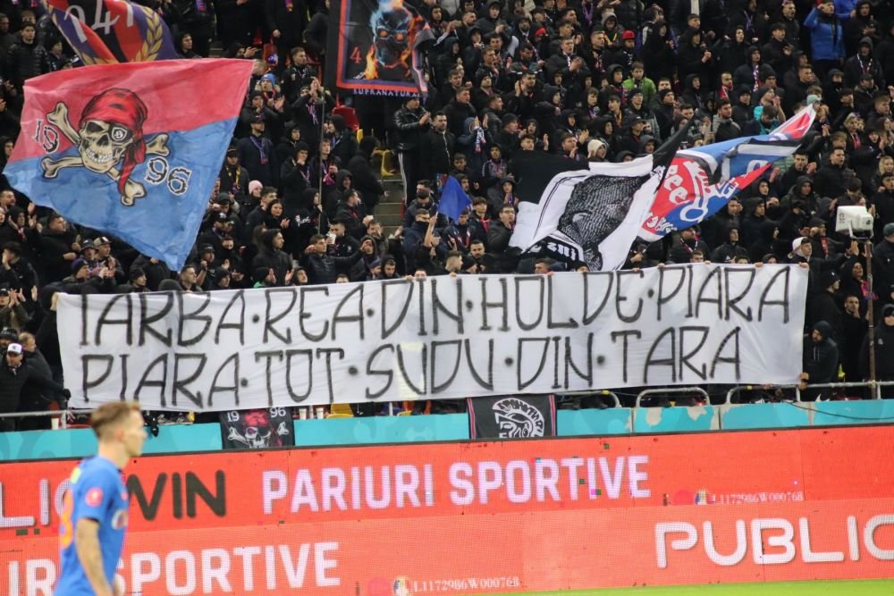 Ce se întâmplă cu PCH, galeria lui Dinamo? Încă o facțiune s-a mutat la tribuna a doua_31