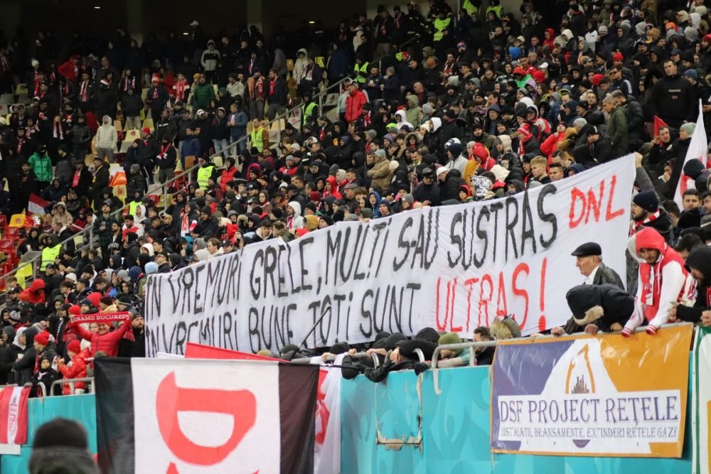 Ce se întâmplă cu PCH, galeria lui Dinamo? Încă o facțiune s-a mutat la tribuna a doua_32