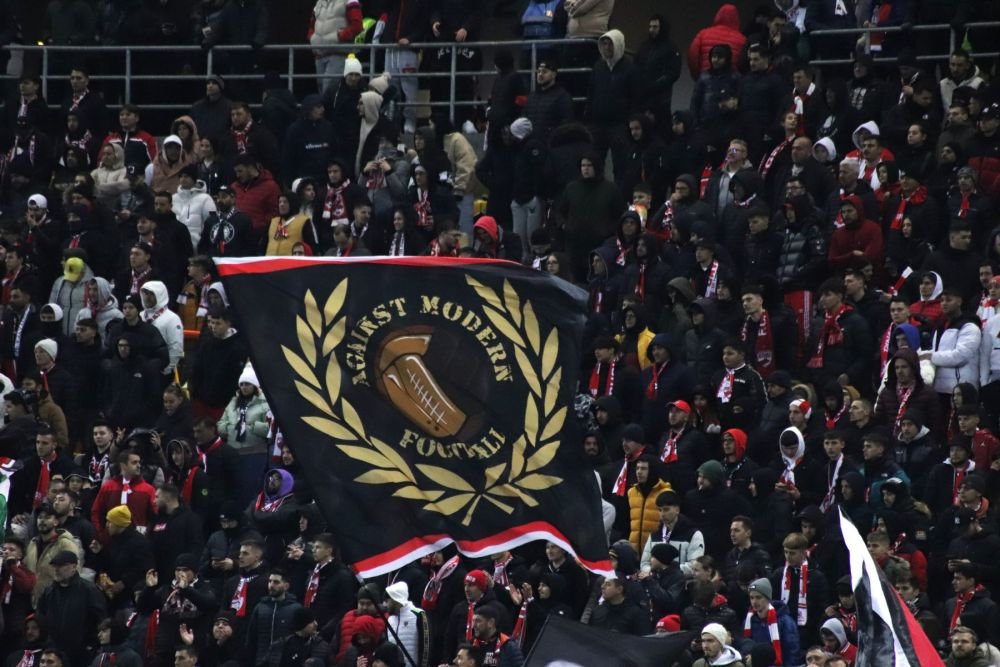 Ce se întâmplă cu PCH, galeria lui Dinamo? Încă o facțiune s-a mutat la tribuna a doua_34