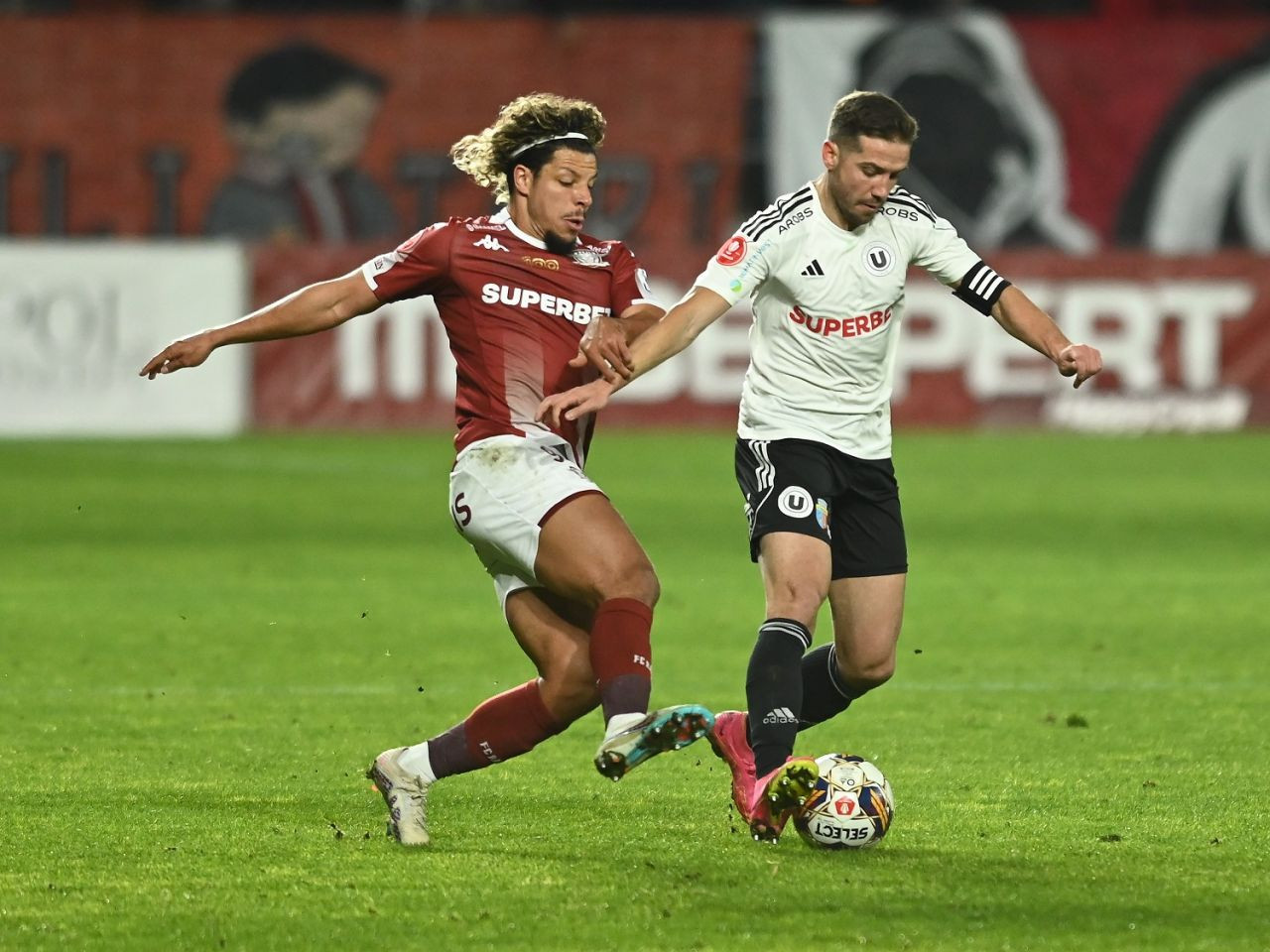 Etapa perfectă pentru FCSB! Cum arată clasamentul, după ce Rapid și CFR Cluj s-au &icirc;ncurcat