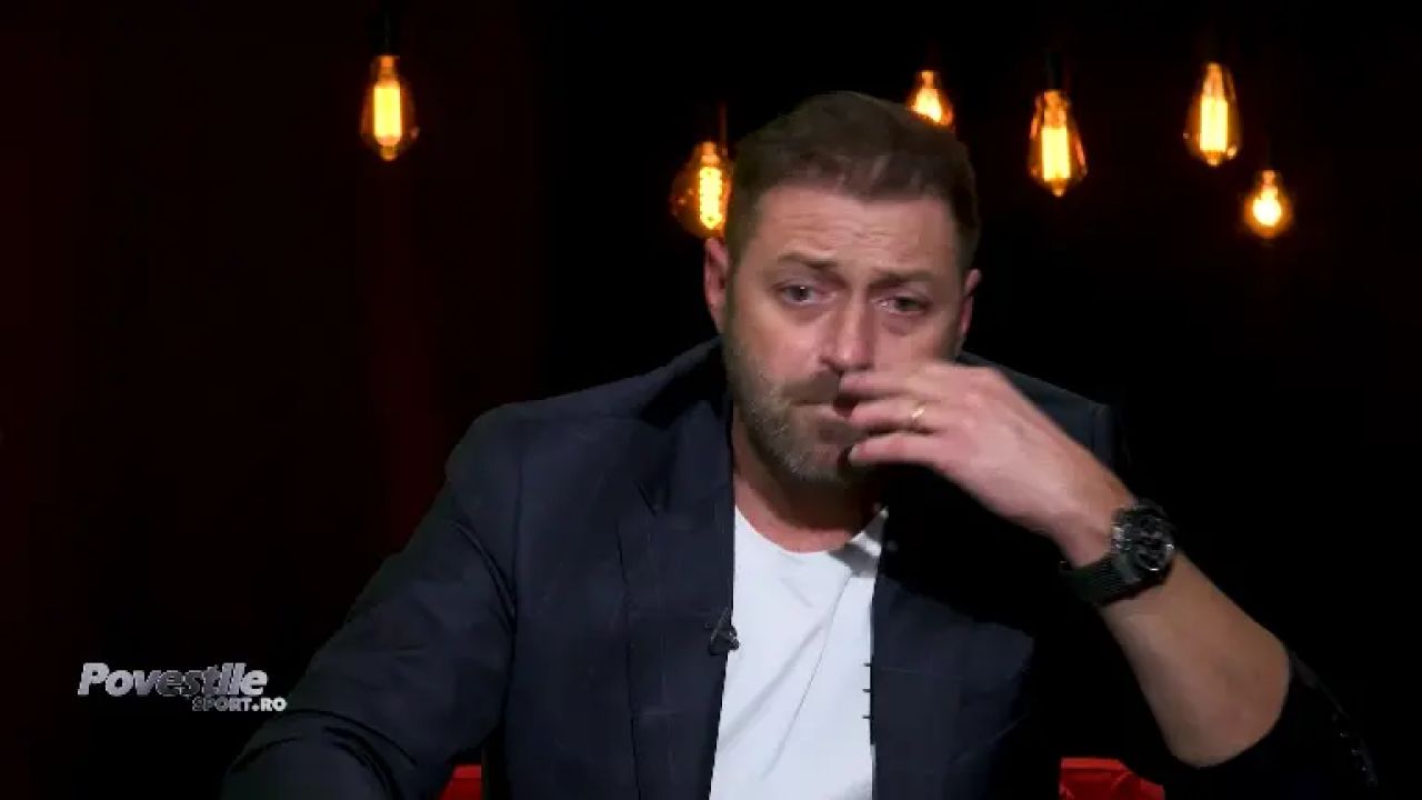 TOCMAI s-a dat golul anului in meciul lui Ianis! A marcat ca GICA HAGI cu un sut extraterestru de la centrul terenului! Faza care face inconjurul lumii_3