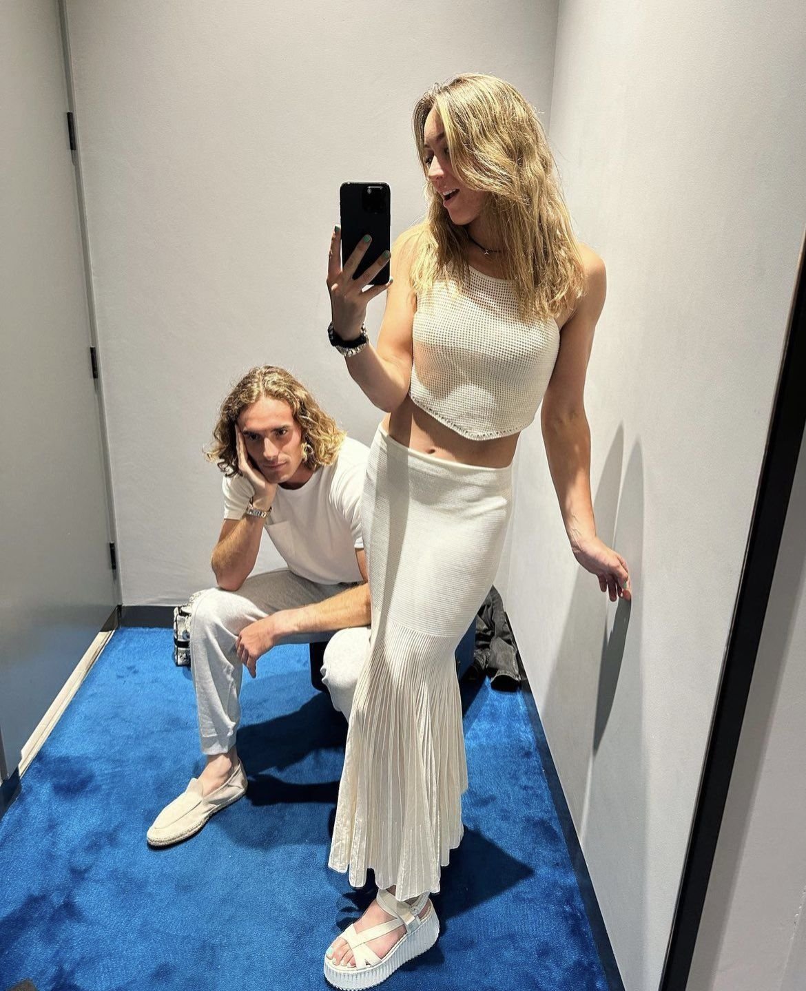 De nedespărțit! Paula Badosa și Stefanos Tsitsipas s-au pozat fără inhibiții_16