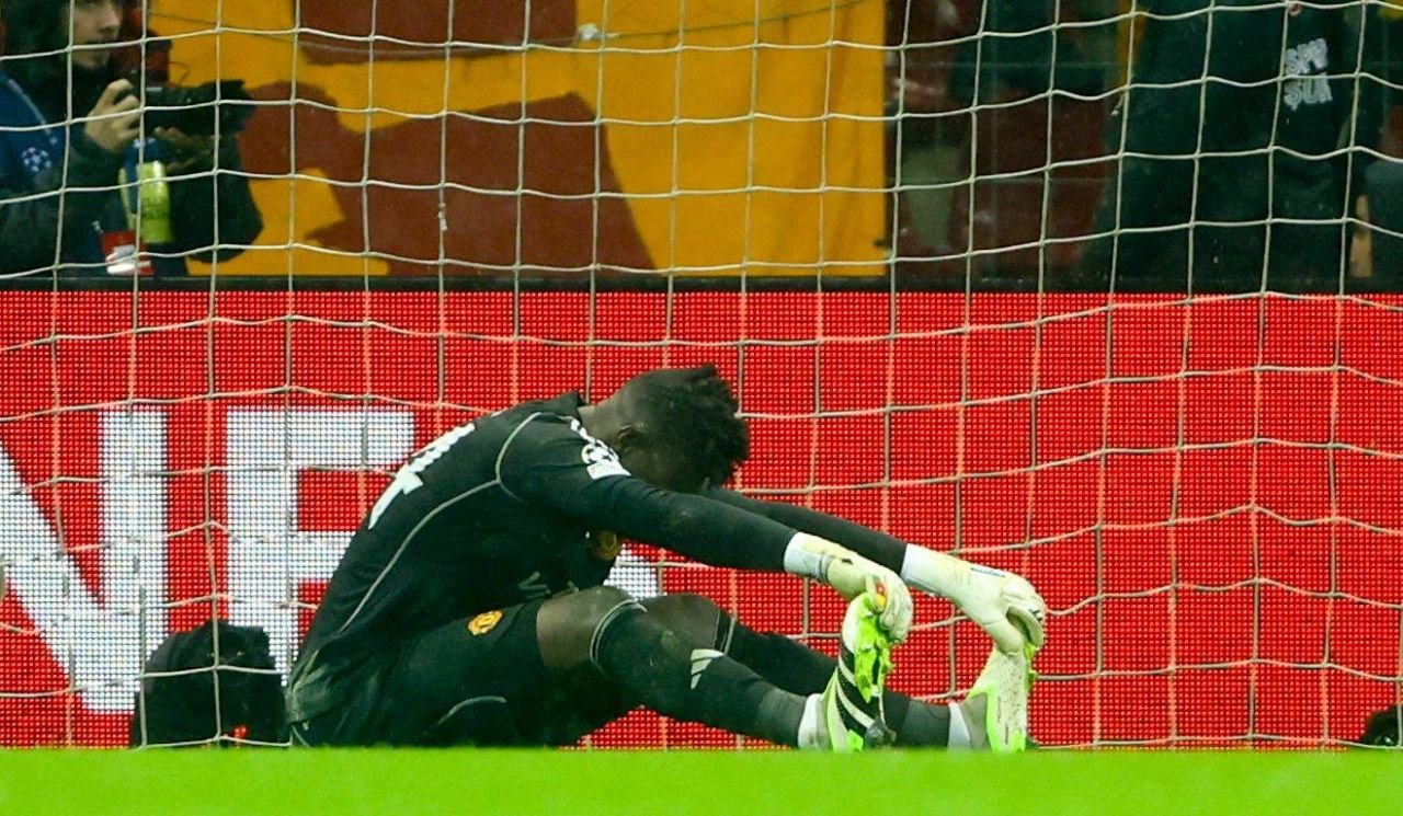 NOnana! &Icirc;ncă o gafă mare făcută de portarul lui Manchester United&nbsp;