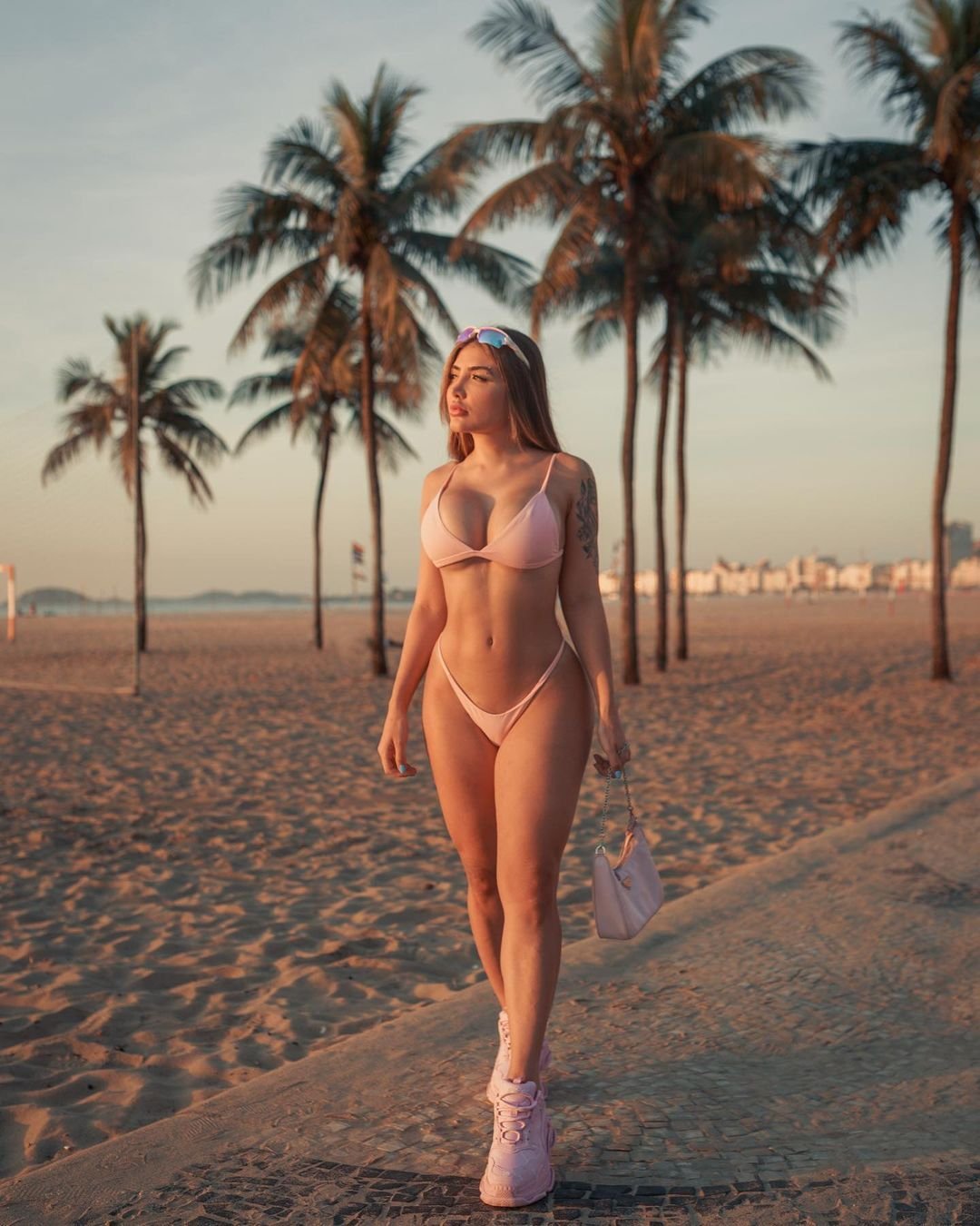 Neymar, dat de gol de un model OnlyFans căruia i-a cerut poze nud! Partenera brazilianului a reacționat instant și a făcut anunțul _24