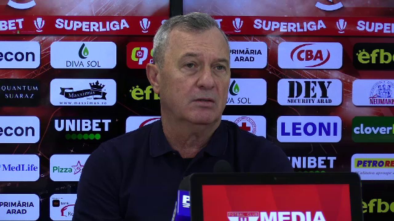 Mircea Rednic face revoluție la UTA! Un atacant de națională și fost campion, dorit la Arad _2