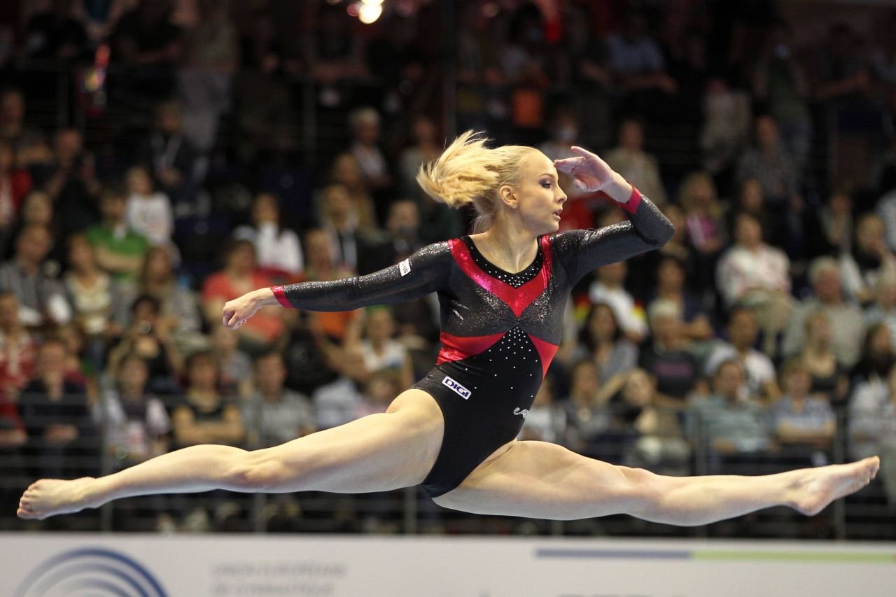Sandra Izbașa e invitata lui Cătălin Oprișan la Arena SPORT.RO. Ediție specială de 1 Decembrie (VOYO și Sport.ro)_9