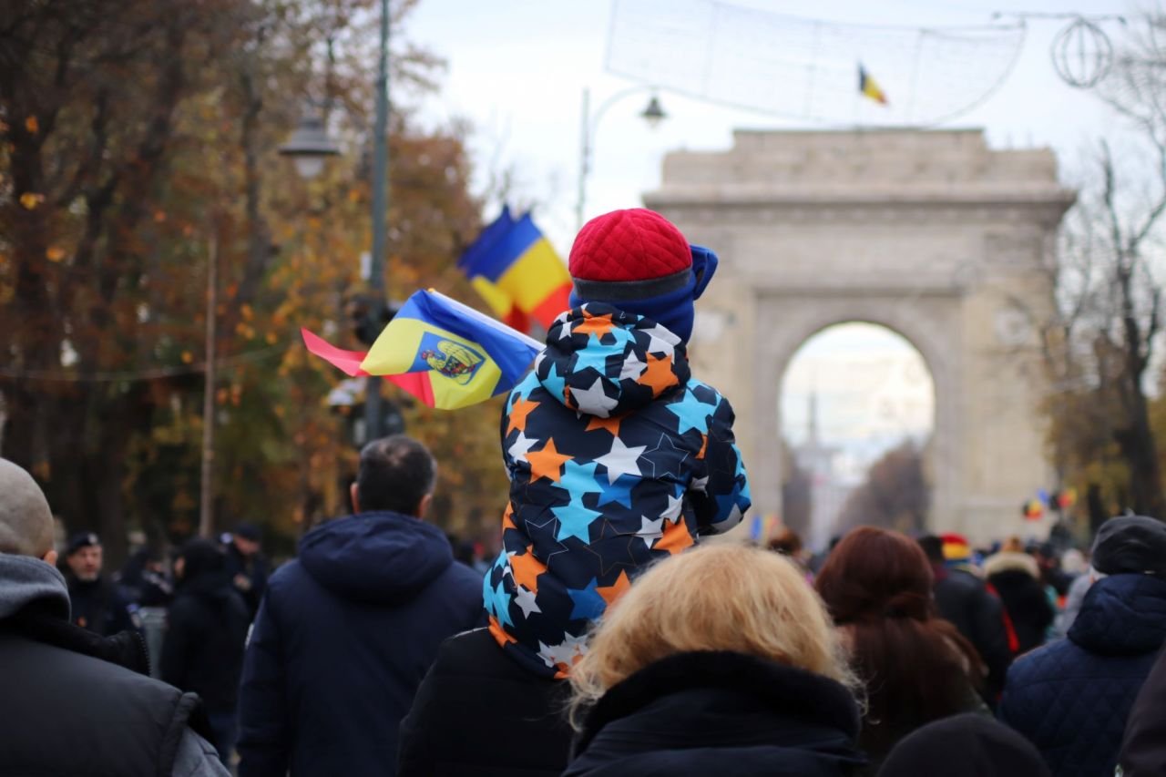 La defilarea de Ziua Națională, mai mulți spectatori ca pe Arena Națională!_63