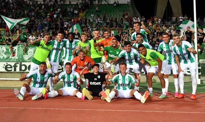 Suprarealism la un club de tradiție din Bulgaria: a ajuns &bdquo;colonie&rdquo; argentiniană și jucătorii fură m&acirc;ncare din magazine