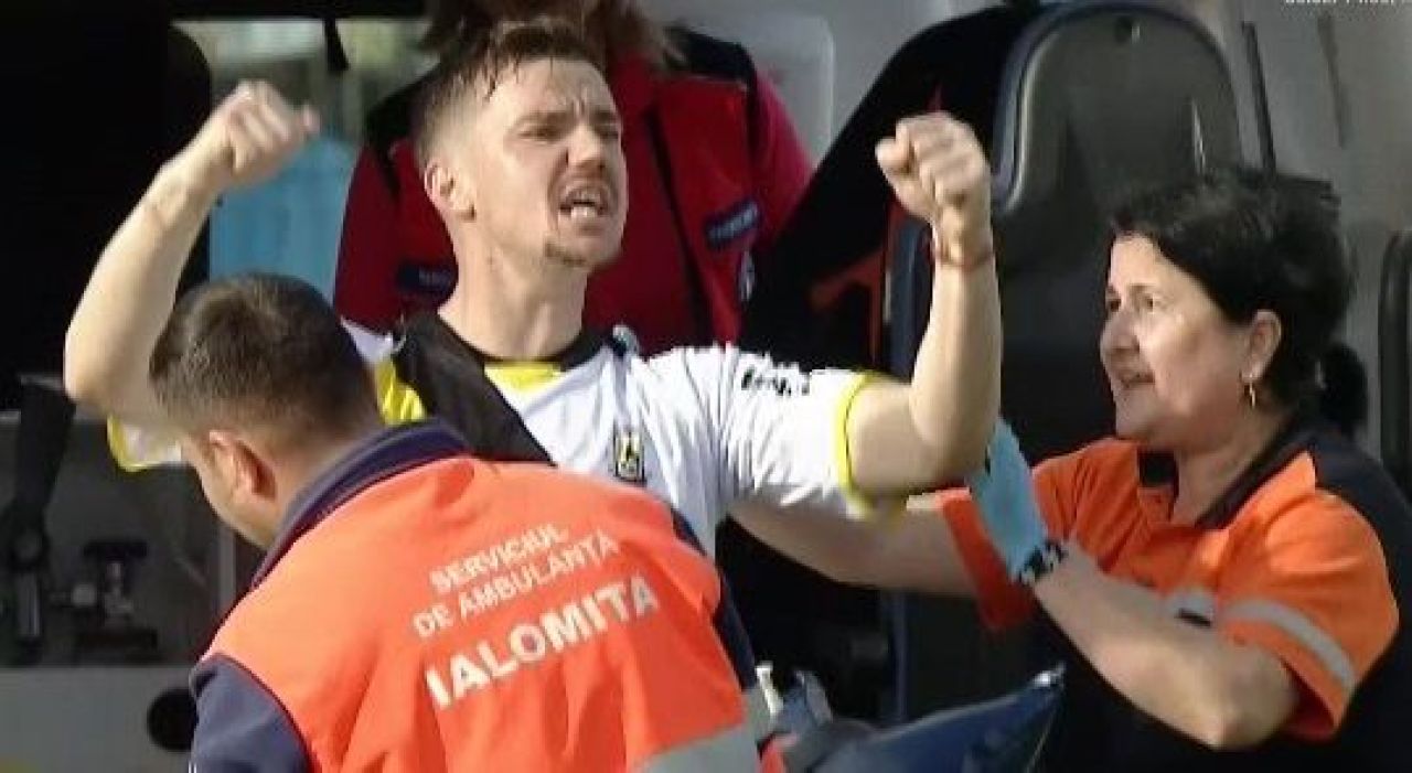 Căpitan adevărat în Liga 2! Urcat în ambulanță cu piciorul rupt, Stejărel Vișinar a strigat la colegi_1