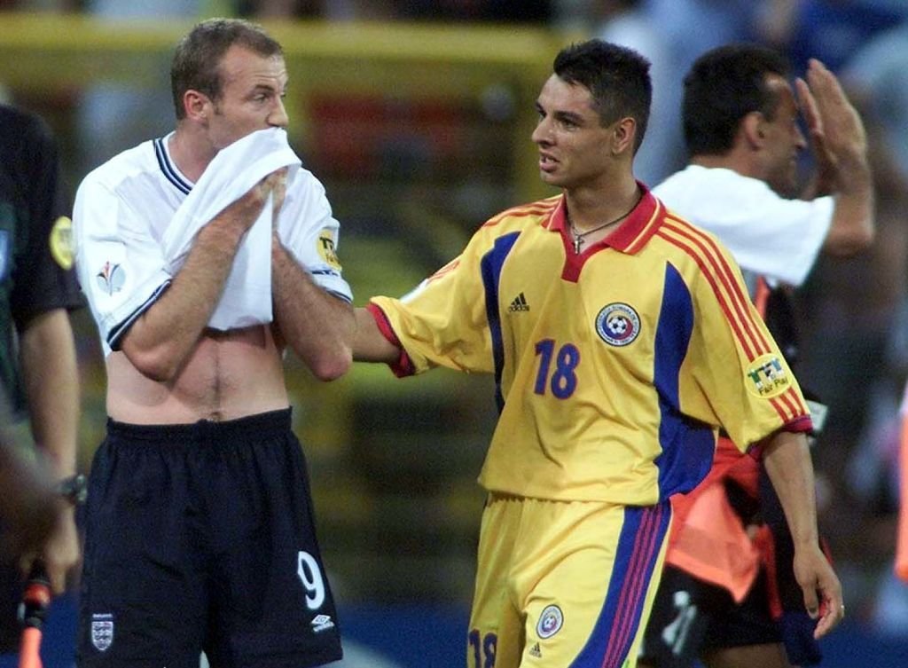 Ionel Ganea, dezvăluiri la Emoții Europene despre unica victorie a Rom&acirc;niei la EURO. Emisiunea e difuzată pe VOYO și Sport.ro
