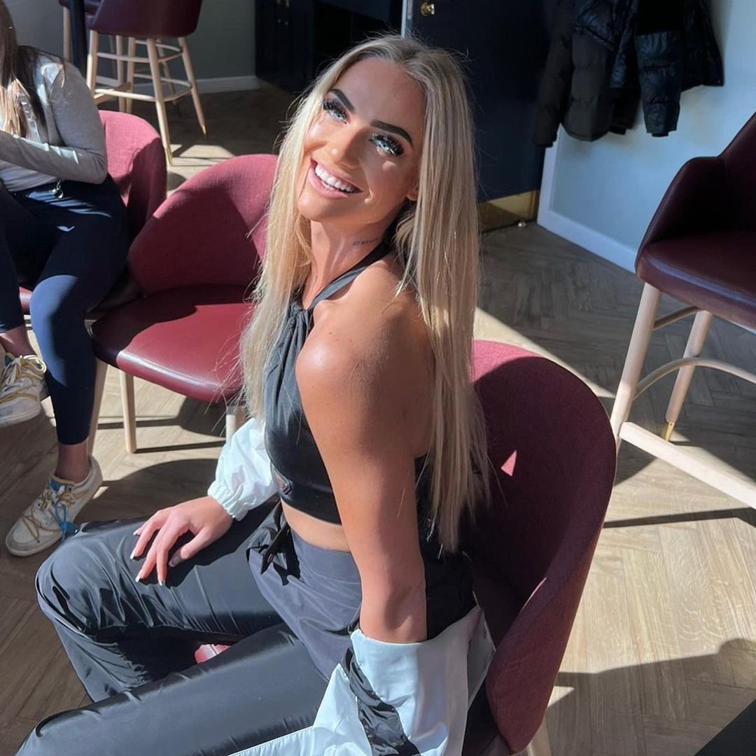 „Atât de curajoasă, puternică și sexy!” Cea mai sexy fotbalistă din lume a părăsit terenul cu nasul însângerat după ultimul meci și fanii au reacționat_38