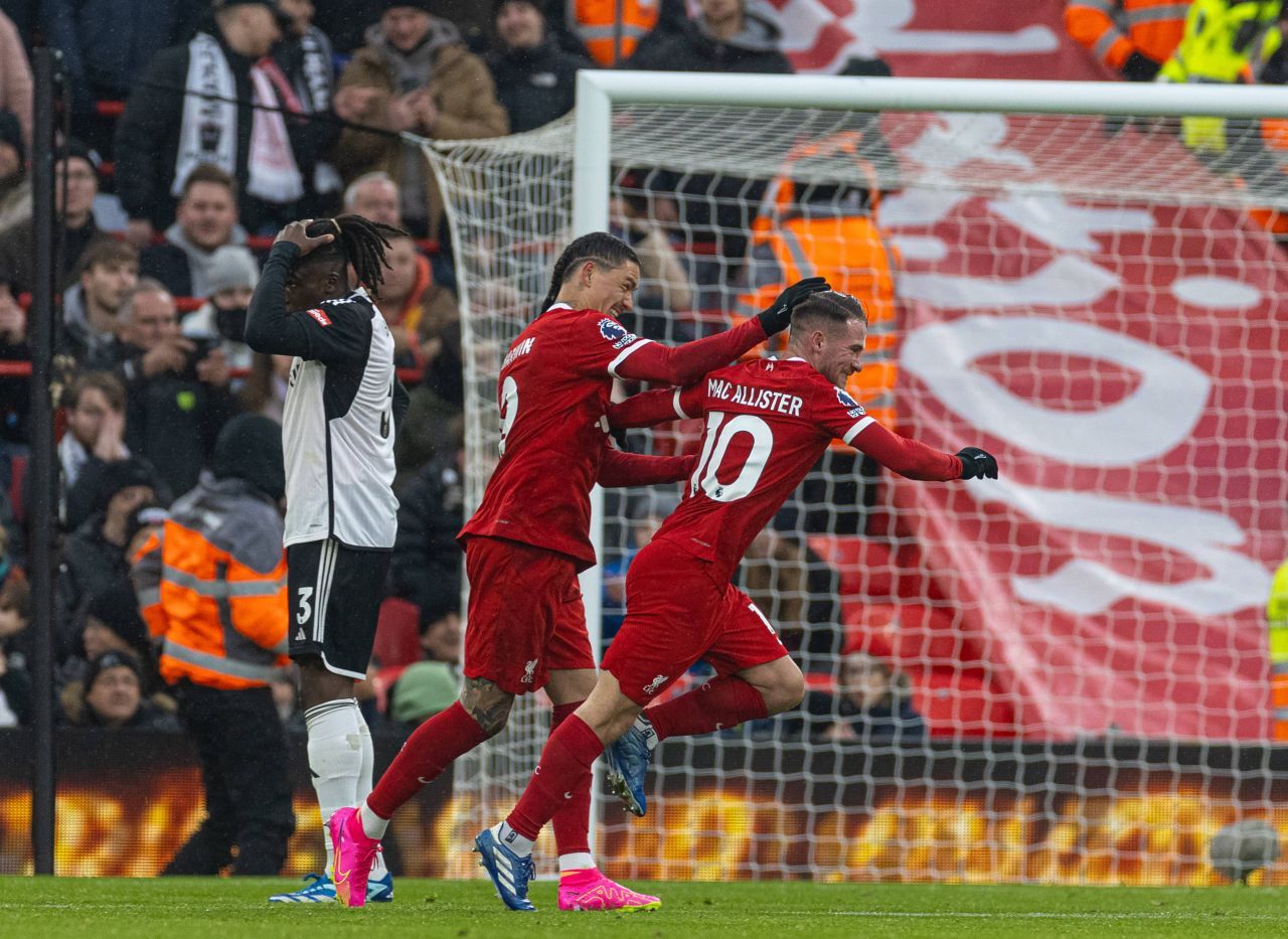 Darwin Nunez a surprins pe toată lumea cu noul său look, înainte de Liverpool - Fulham_5