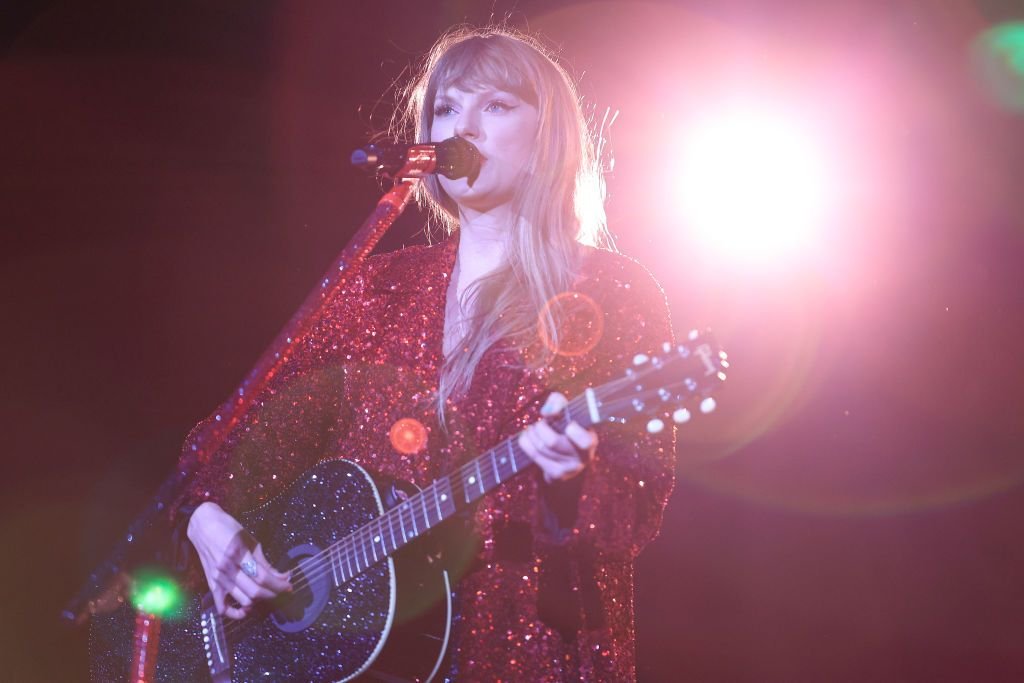 Acuzații pentru Taylor Swift și iubitul său fotbalist: 