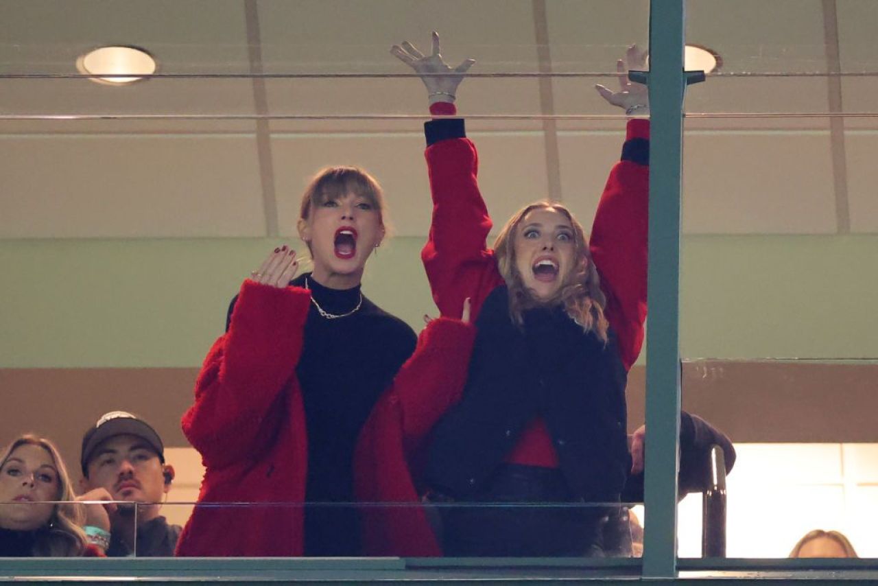 Acuzații pentru Taylor Swift și iubitul său fotbalist: