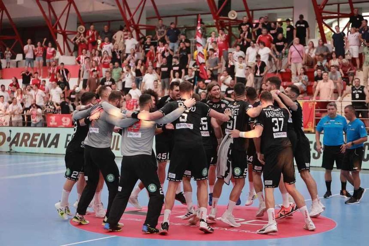 Dinamo și CSM Constanța continuă lupta pentru trofeul EHF European League! Cele mai bune echipe din România vor fi adversare în grupa principală_7