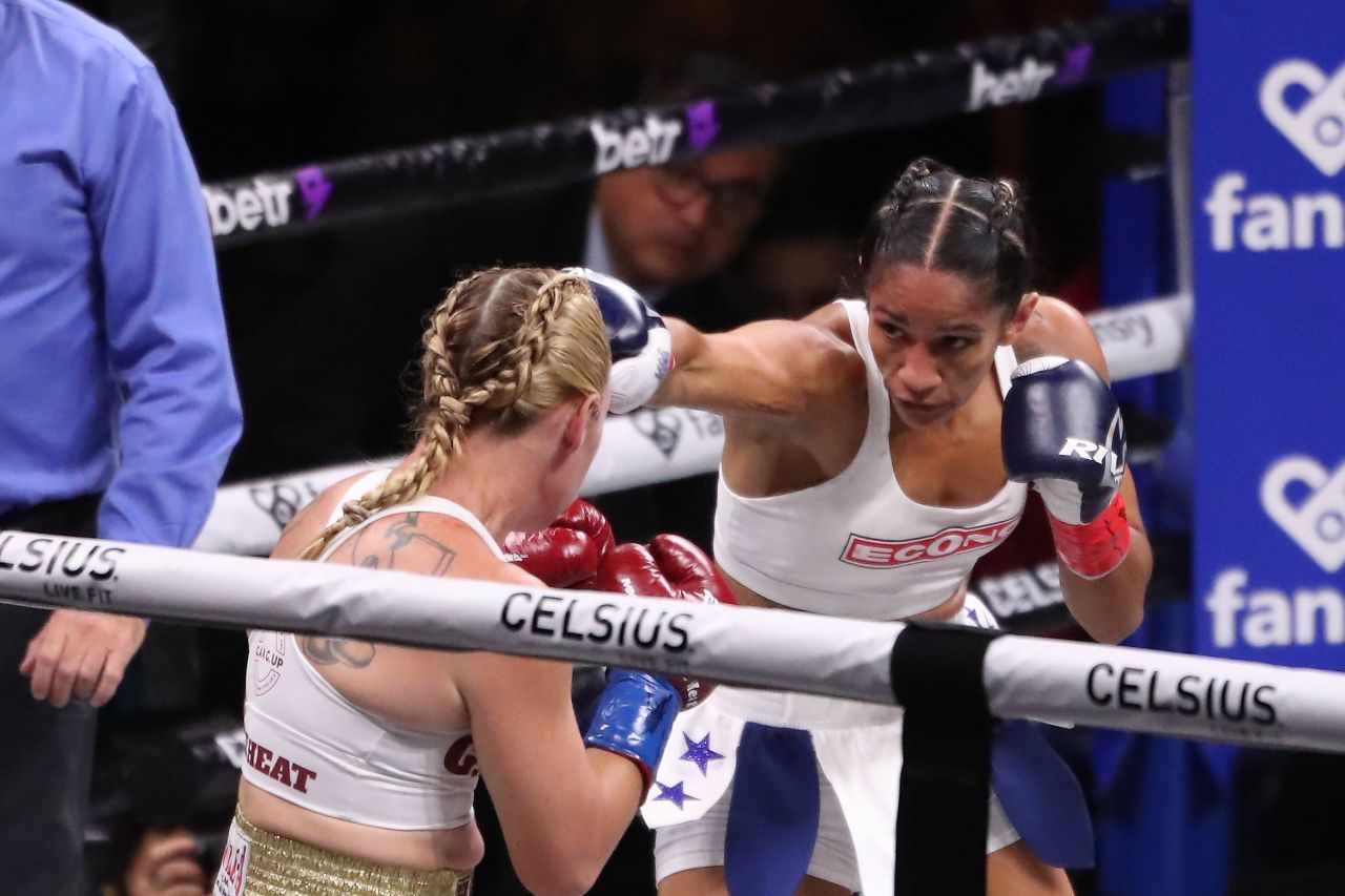 Măsura radicală luată de Amanda Serrano, pugilista-fenomen care a unificat titlurile WBA, WBC, IBF, WBO, IBO şi Ring Magazine!_12