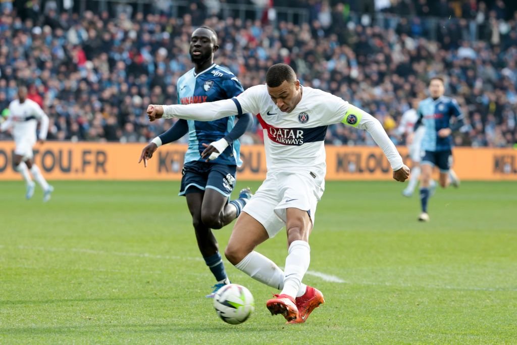Mbappe scrie istorie! A intrat în top 10 golgheteri ai Ligue 1, la doar 24 de ani_11