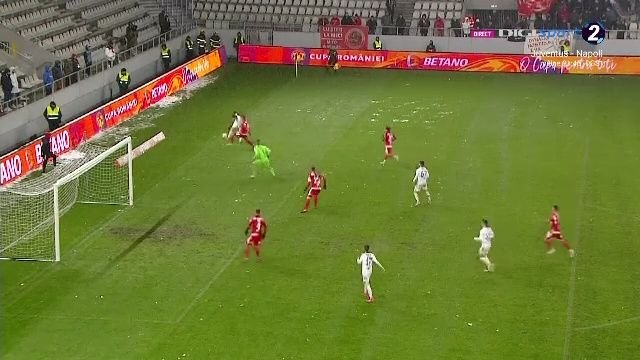 Rușinos și inexplicabil! Dinamovistul Bena, autogol cum rar se vede în meciul cu Oțelul_6