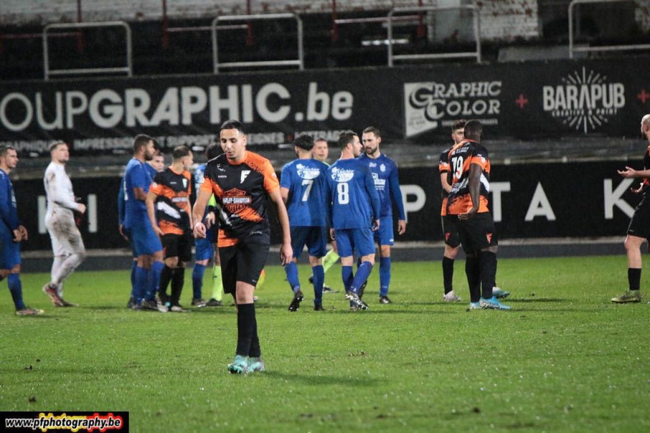 Harlem Gnohere, acum cât doi bizoni, a debutat la noua echipă! Cum arată fostul atacant al lui Dinamo și FCSB_2