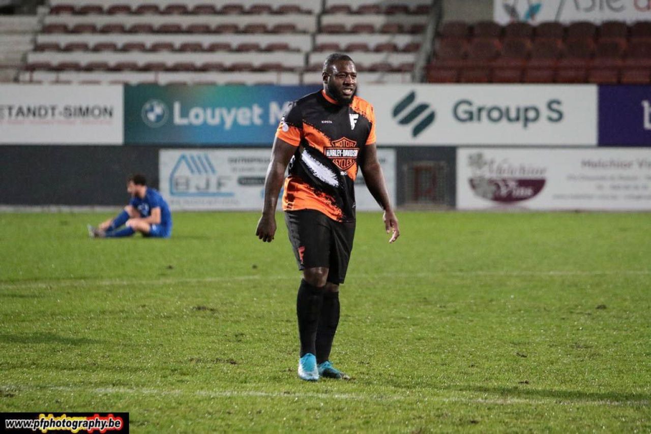 Harlem Gnohere, acum cât doi bizoni, a debutat la noua echipă! Cum arată fostul atacant al lui Dinamo și FCSB_3
