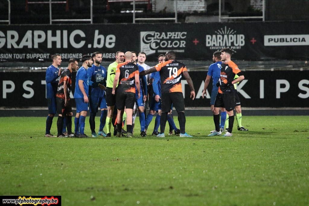 Harlem Gnohere, acum cât doi bizoni, a debutat la noua echipă! Cum arată fostul atacant al lui Dinamo și FCSB_4