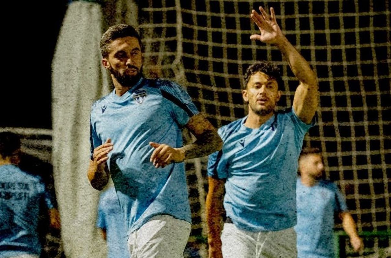 O echipă de tradiție, cu doi campioni ai României în lot, este liderul surpriză la sfârșitul anului în Liga 4 din București!_1