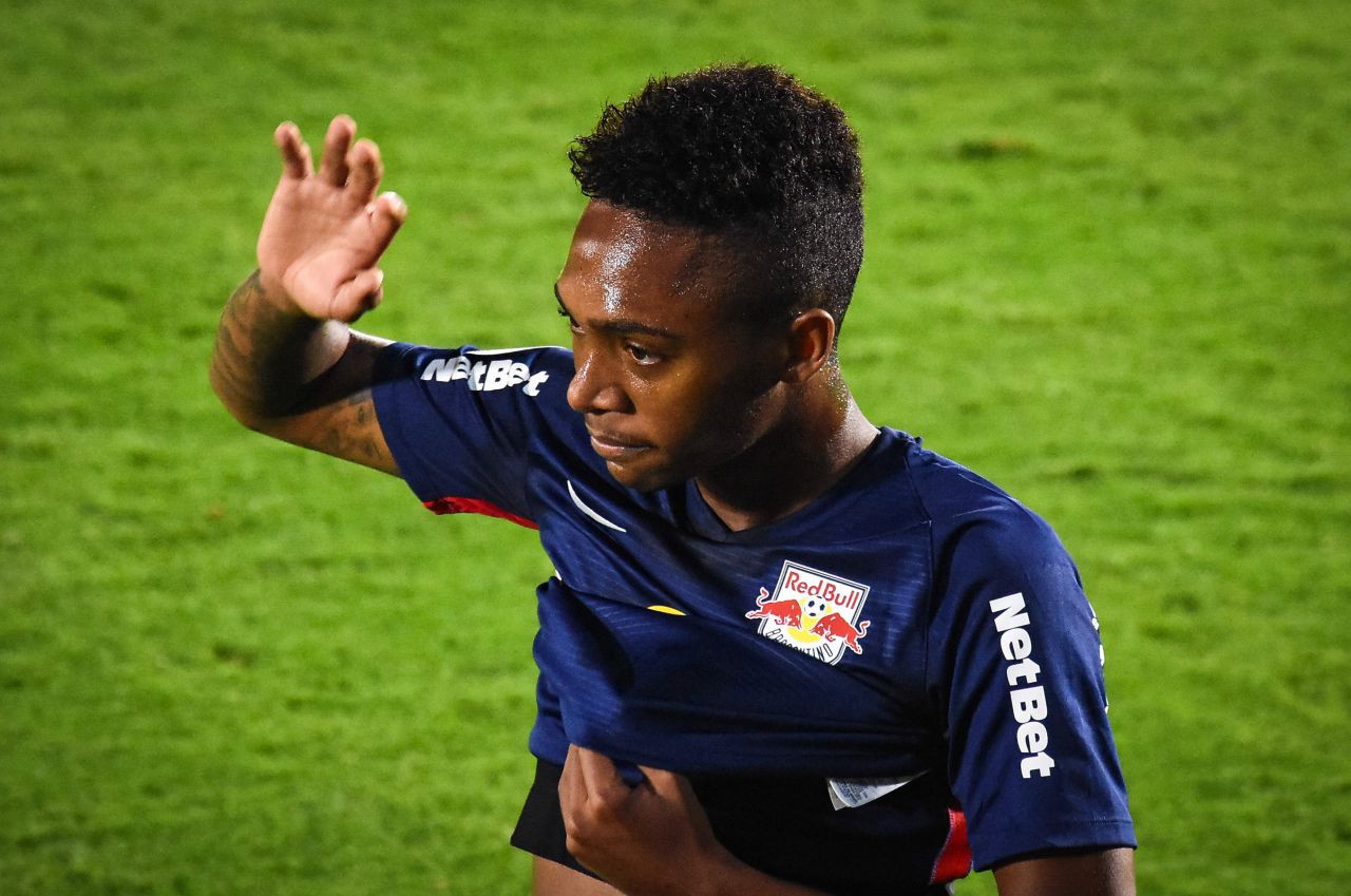 Solicitarea lui Luis Phelipe &icirc;nainte de a se alătura lotului FCSB: &bdquo;Dacă lași la club salariile pe noiembrie și decembrie!&rdquo;