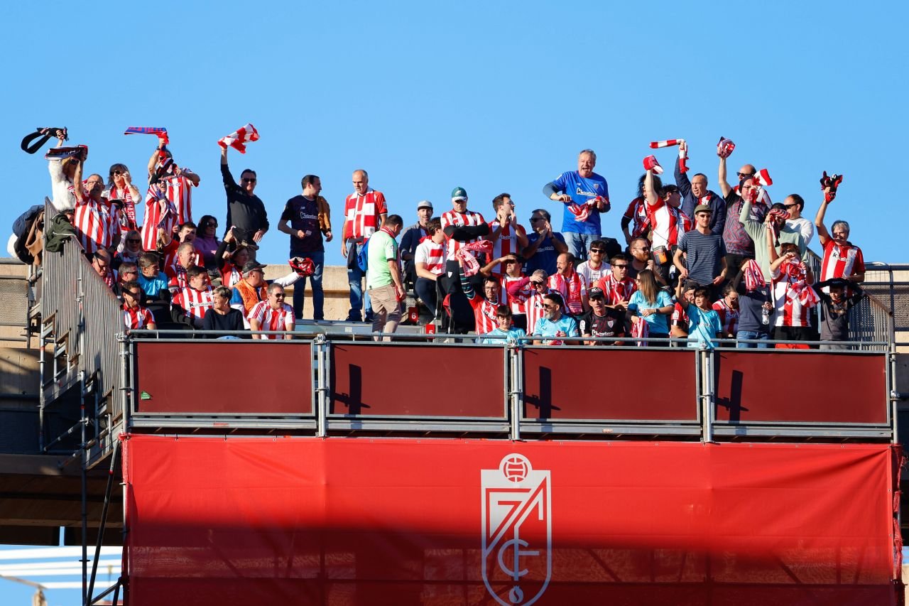 Tragedie în LaLiga: un suporter a murit în tribună! Partida a fost suspendată_4