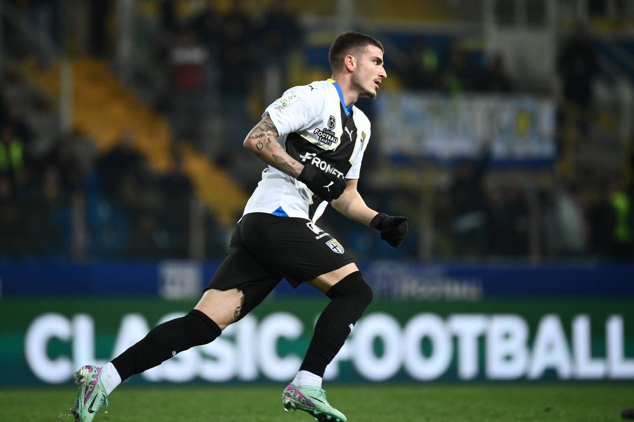 Italienii au folosit două cuvinte să descrie reușita lui Valentin Mihăilă din Parma - Palermo 3-3