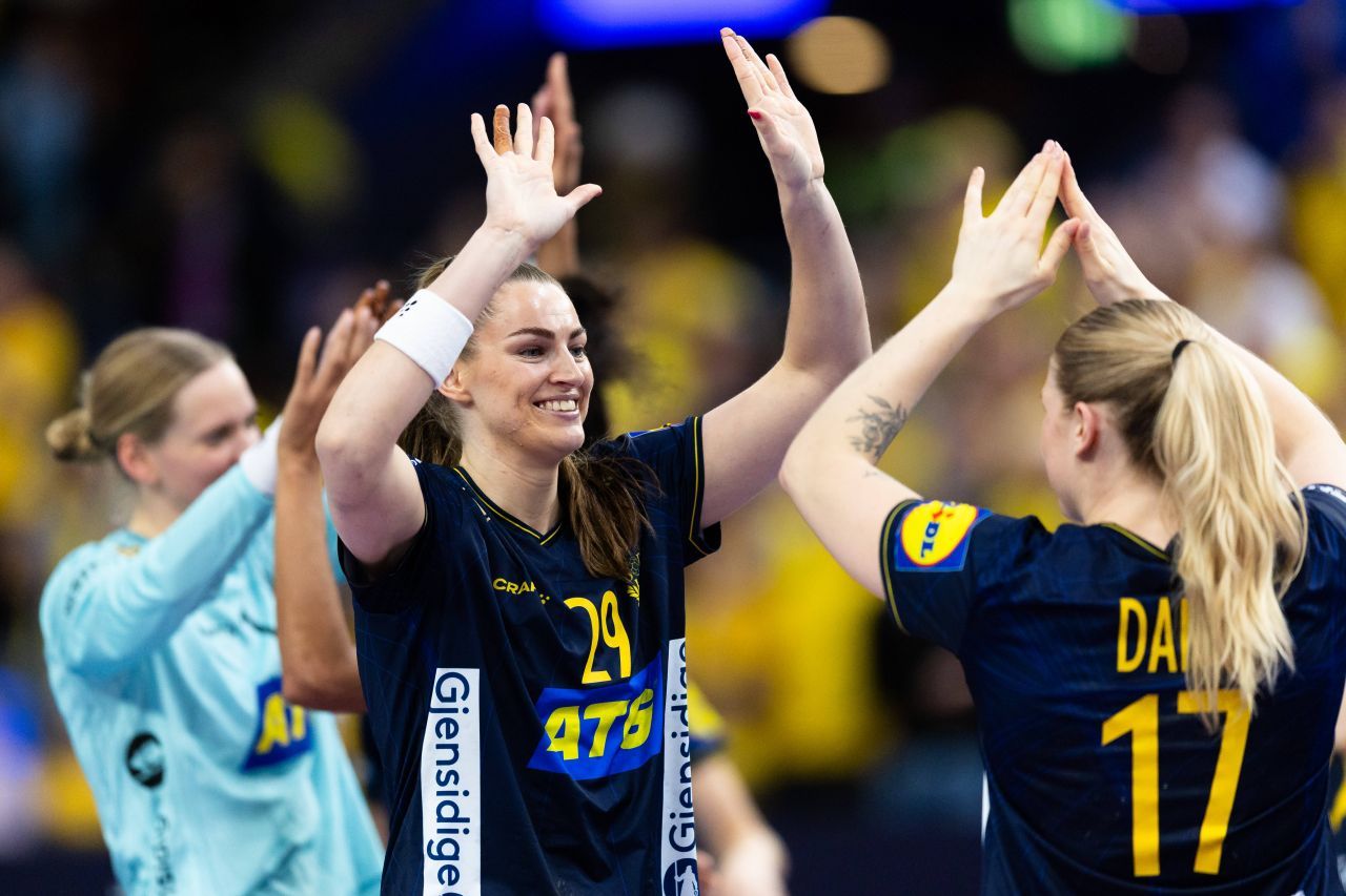 Se știu primele două sferturi de finală de la Campionatul Mondial de handbal feminin. Când se joacă_2