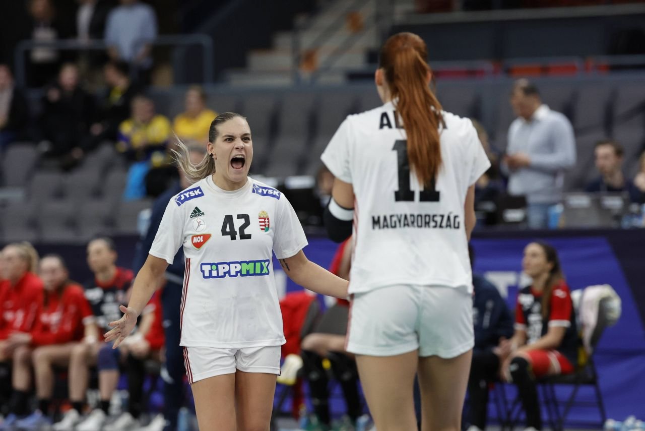 Reacția presei maghiare după ce Ungaria s-a calificat la Turneul Preolimpic de handbal feminin. 