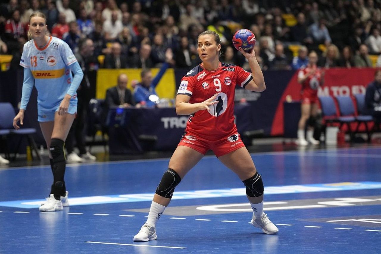 Știm primele două echipe calificate în semifinalele Campionatului Mondial de handbal feminin!_7