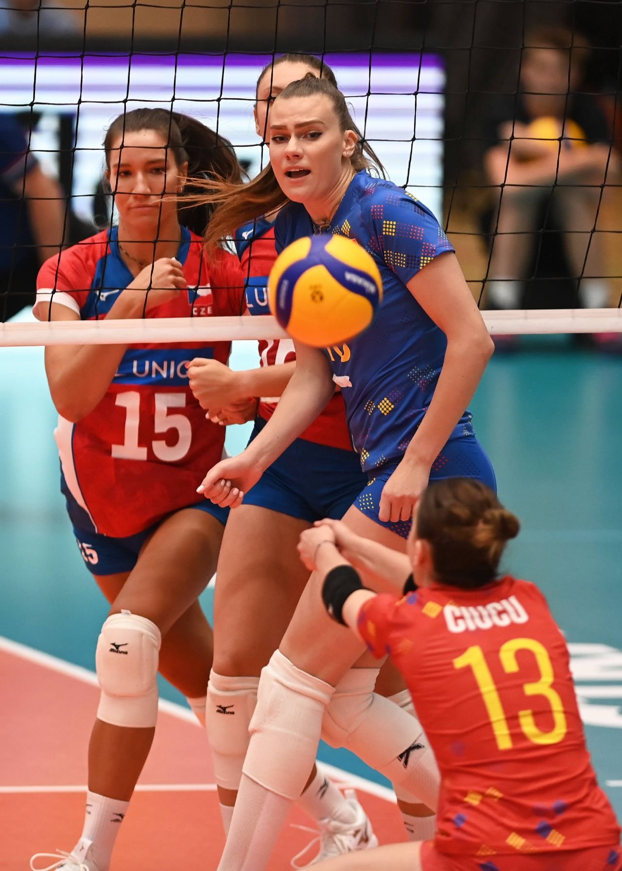 Adelina Budăi-Ungureanu, desemnată voleibalista anului 2023 în România!_7