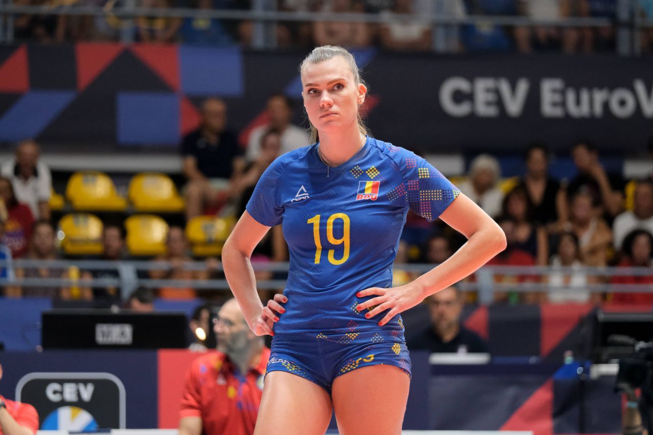 Adelina Budăi-Ungureanu, desemnată voleibalista anului 2023 în România!_11