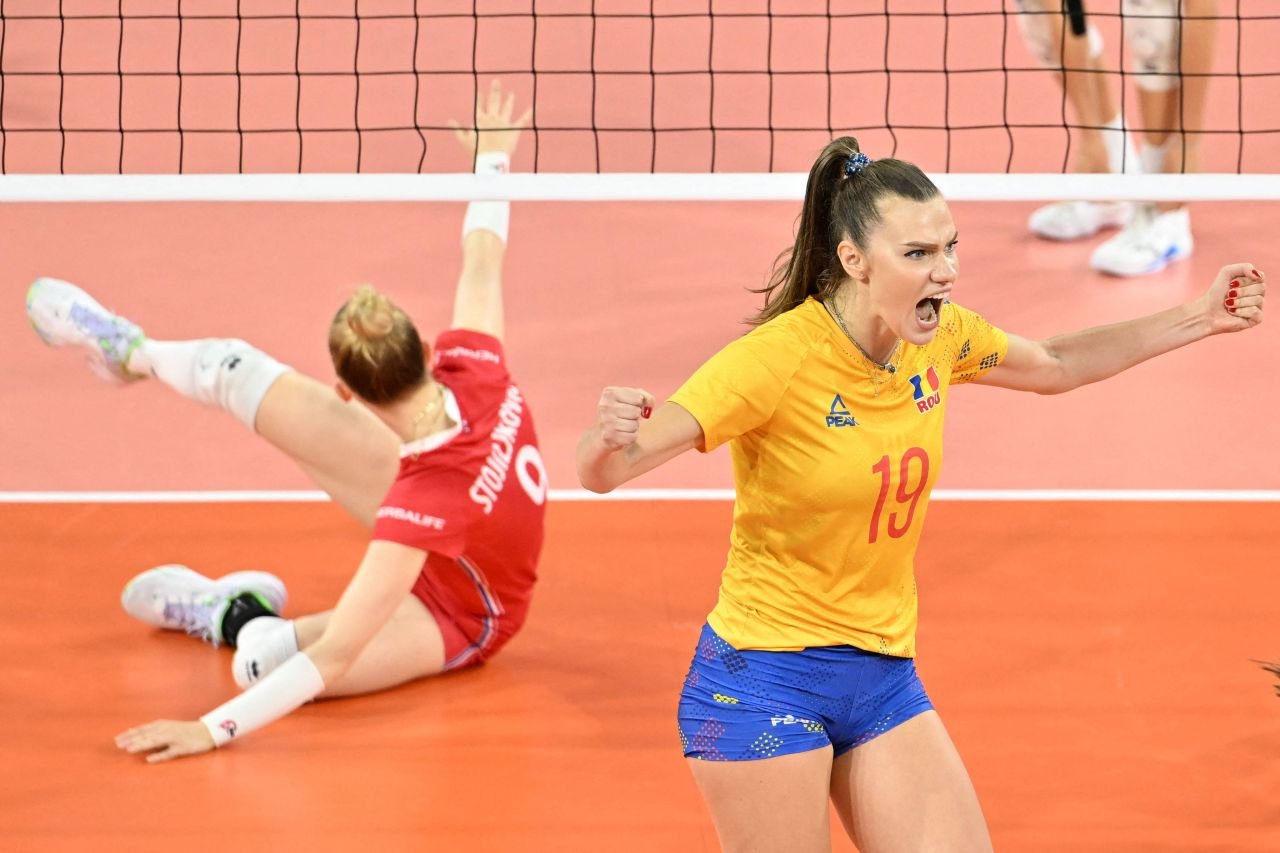 Adelina Budăi-Ungureanu, desemnată voleibalista anului 2023 în România!_12