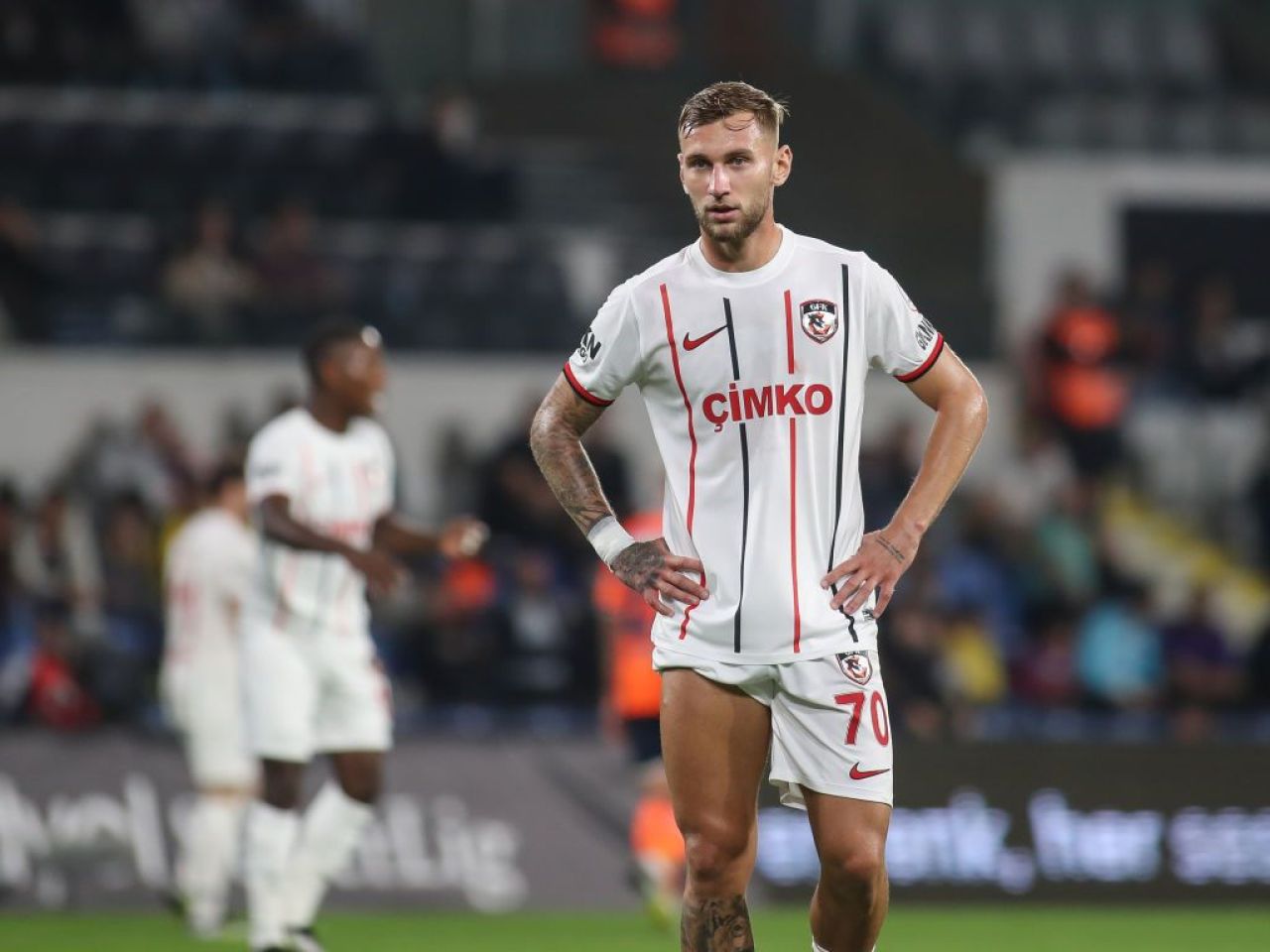 Denis Drăguș poate prinde transferul carierei! Ce echipe din Top 5 campionate din Europa îl curtează pe atacantul lui Gaziantep FK_2