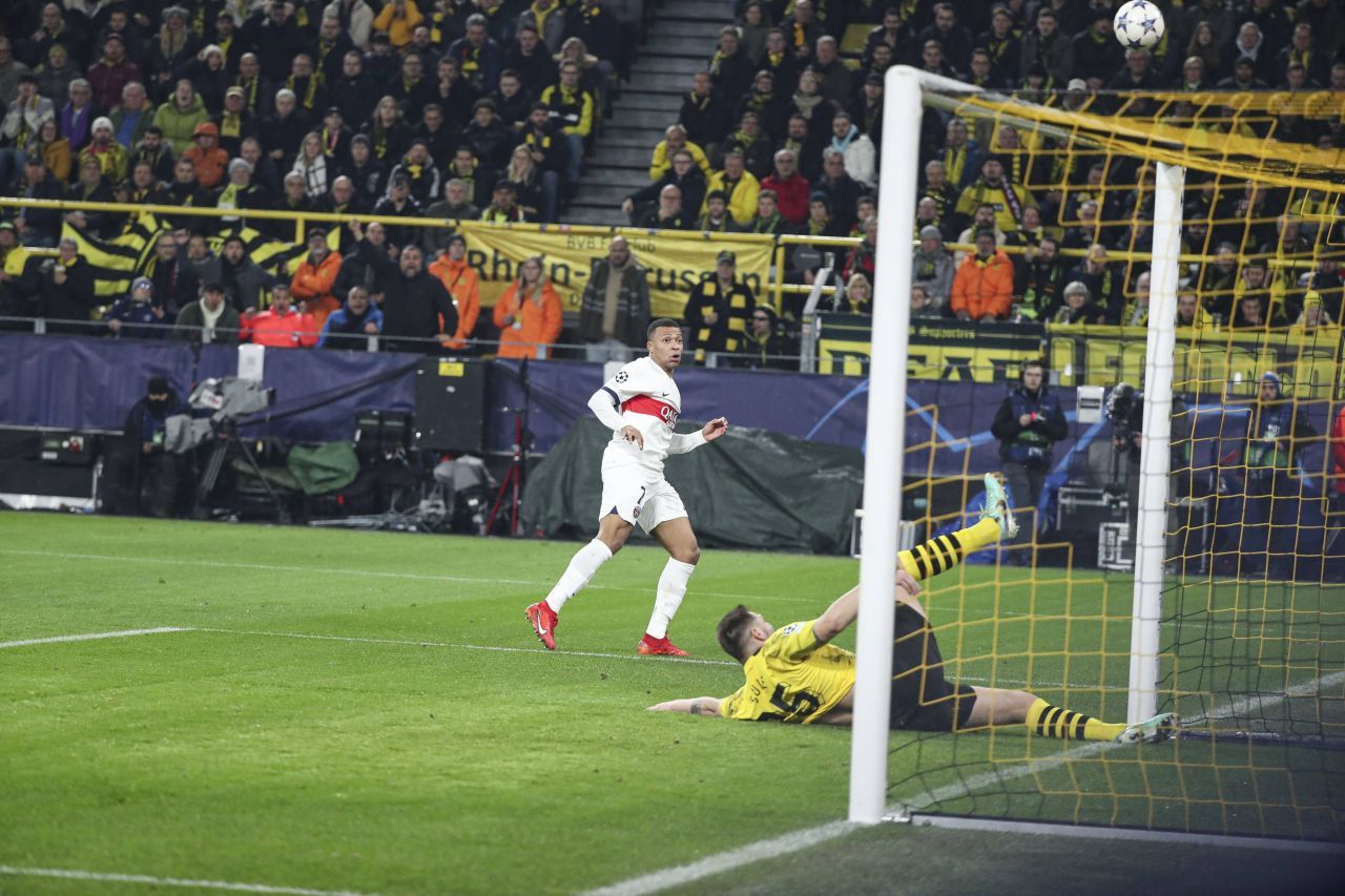 Ar putea fi intervenția sezonului! Niklas Sule, imparabil în fața lui Kylian Mbappe: faza s-a viralizat instant_2