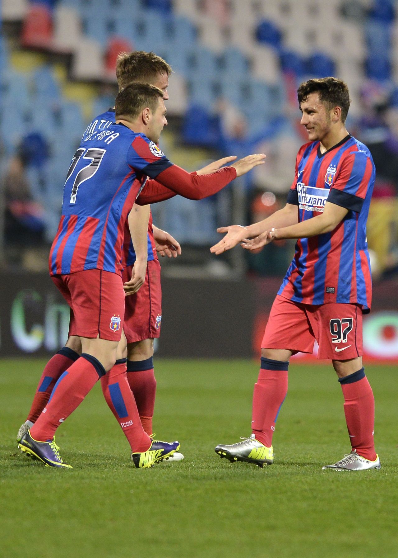 Gigi Becali i-a pus clauză 50 milioane de euro, acum Robert Vâlceanu spune cine ar merita din Superliga suma uriașă_3
