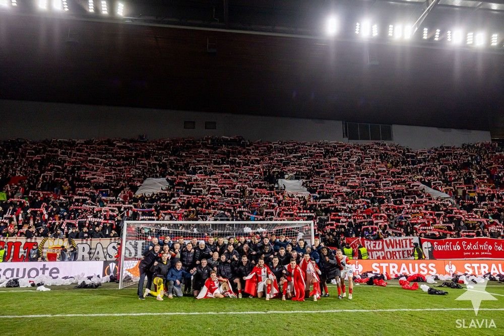 Atât de jos suntem?! Un singur fotbalist român, și acela rezervă, va evolua în primăvara europeană_2