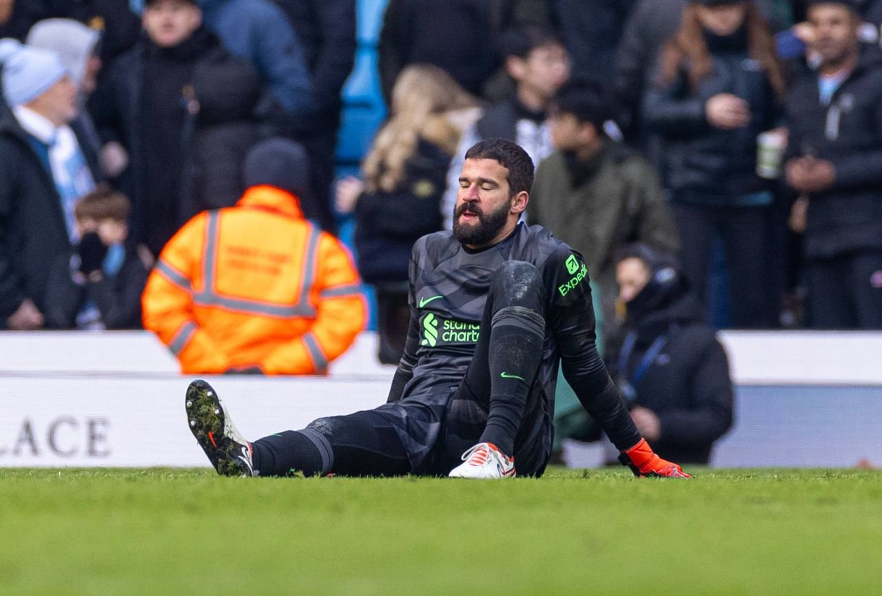 Alisson s-a pus &icirc;n pielea &rdquo;diavolilor roșii&rdquo; și a dezvăluit ce ar face &icirc;nainte de Liverpool - Manchester United