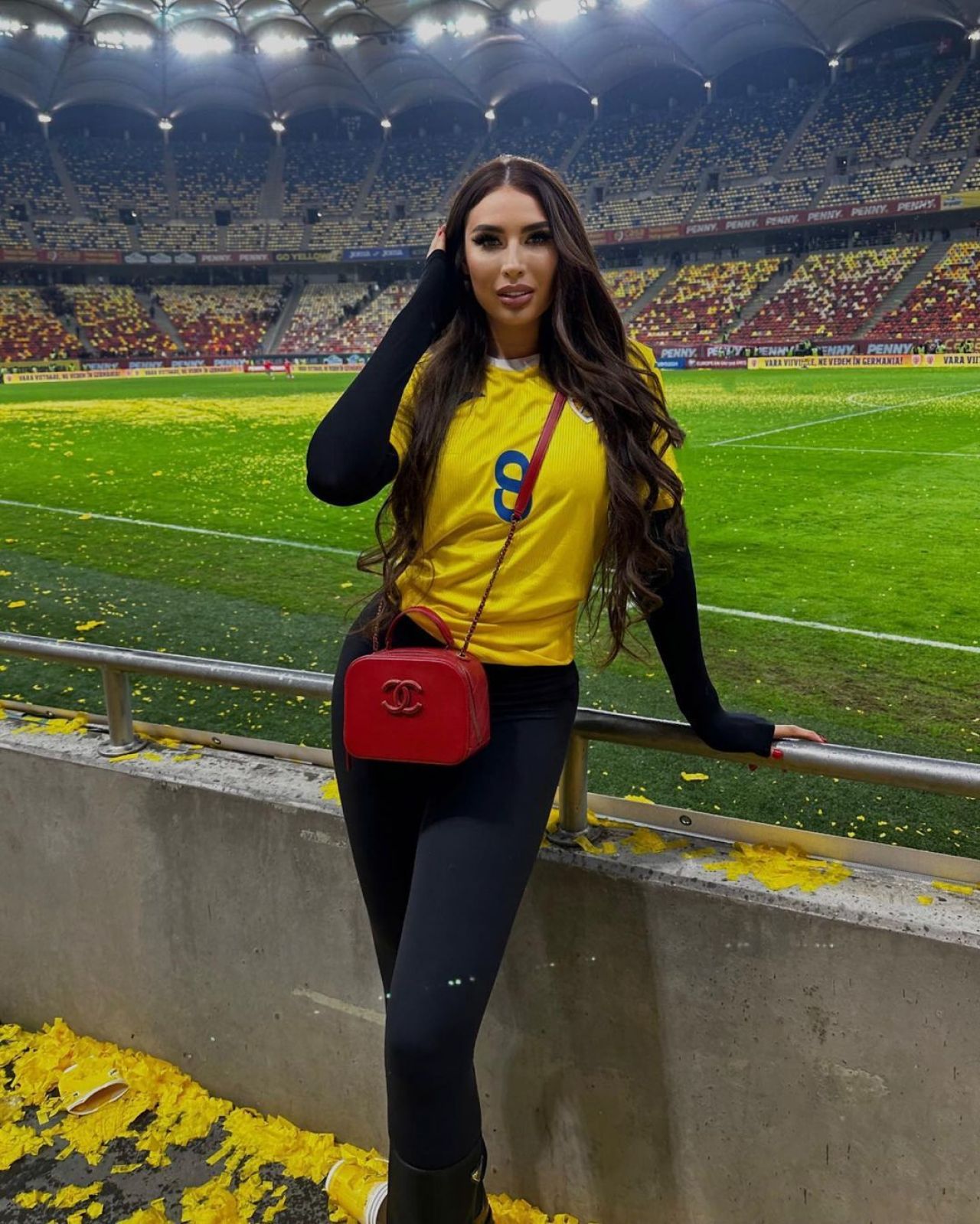 Sarah Dumitrescu a dezvăluit câți bani îi trimitea lunar Anamaria Prodan în SUA: „Mă întrebam de ce eu nu am”_2