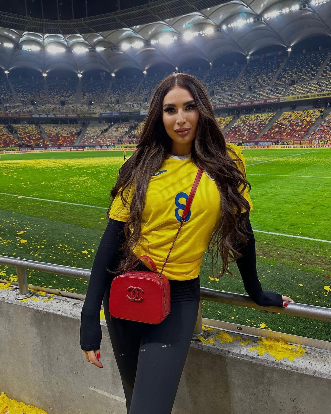 Sarah Dumitrescu a dezvăluit câți bani îi trimitea lunar Anamaria Prodan în SUA: „Mă întrebam de ce eu nu am”_3