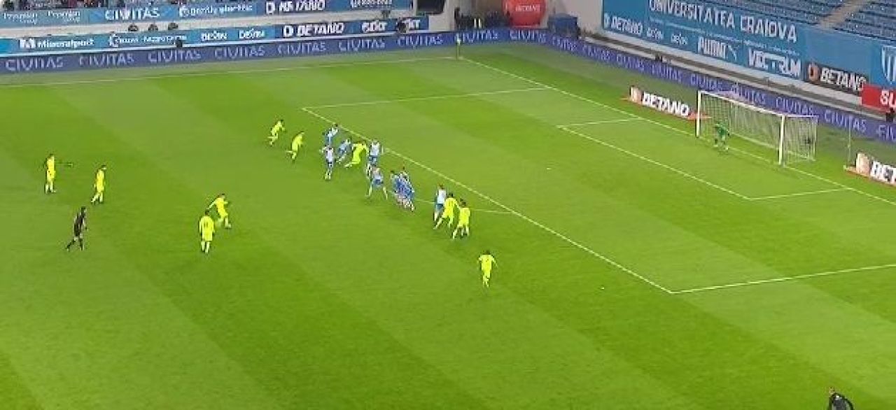 Universitatea Craiova - Poli Iași 2-2. Meci nebun în Bănie: moldovenii au revenit de la 0-2 și au fost salvați de VAR_6
