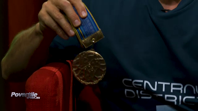 Constantin Popovici și-a prezentat medalia de campion mondial la Poveștile Sport.ro: ”Extraordinar de frumoasă”_7