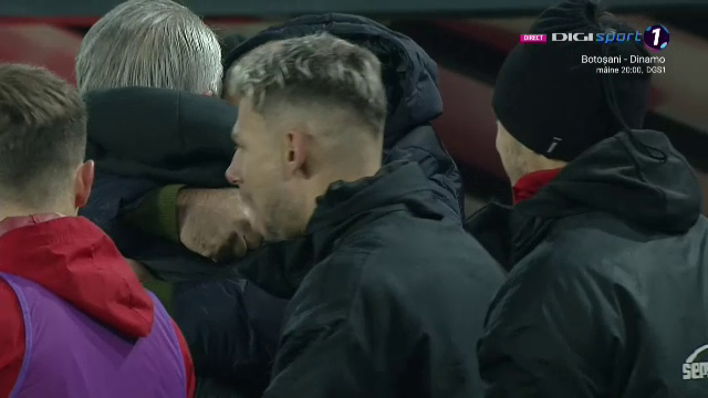 Reacție savuroasă a lui Laszlo Dioszegi la finalul meciului cu CFR Cluj. Ce a făcut imediat după fluierul final al partidei_13