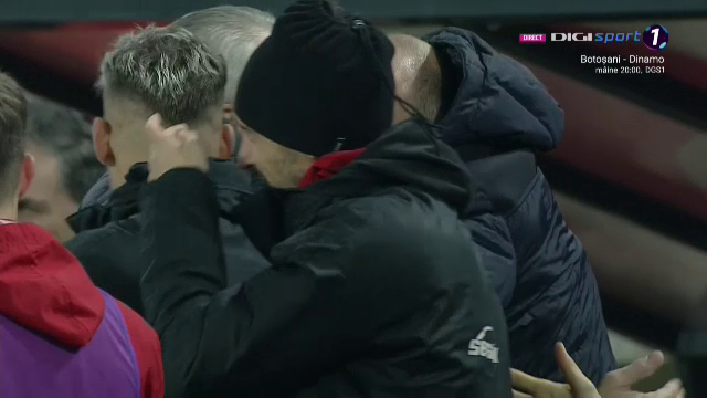 Reacție savuroasă a lui Laszlo Dioszegi la finalul meciului cu CFR Cluj. Ce a făcut imediat după fluierul final al partidei_15