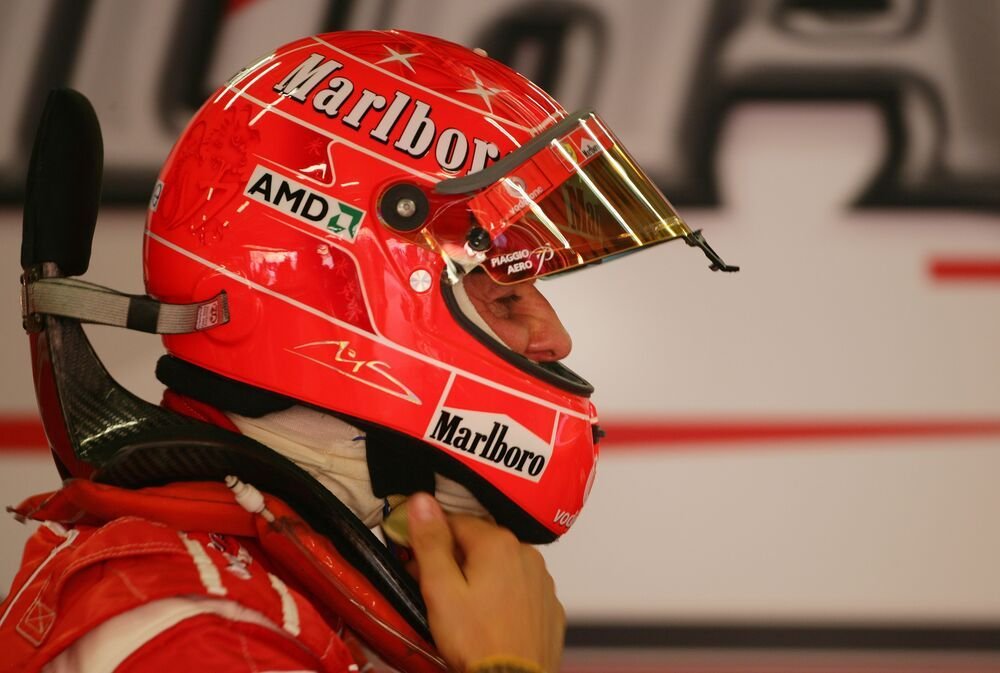 Willi Weber a decis să vorbească despre situația lui Michael Schumacher: 