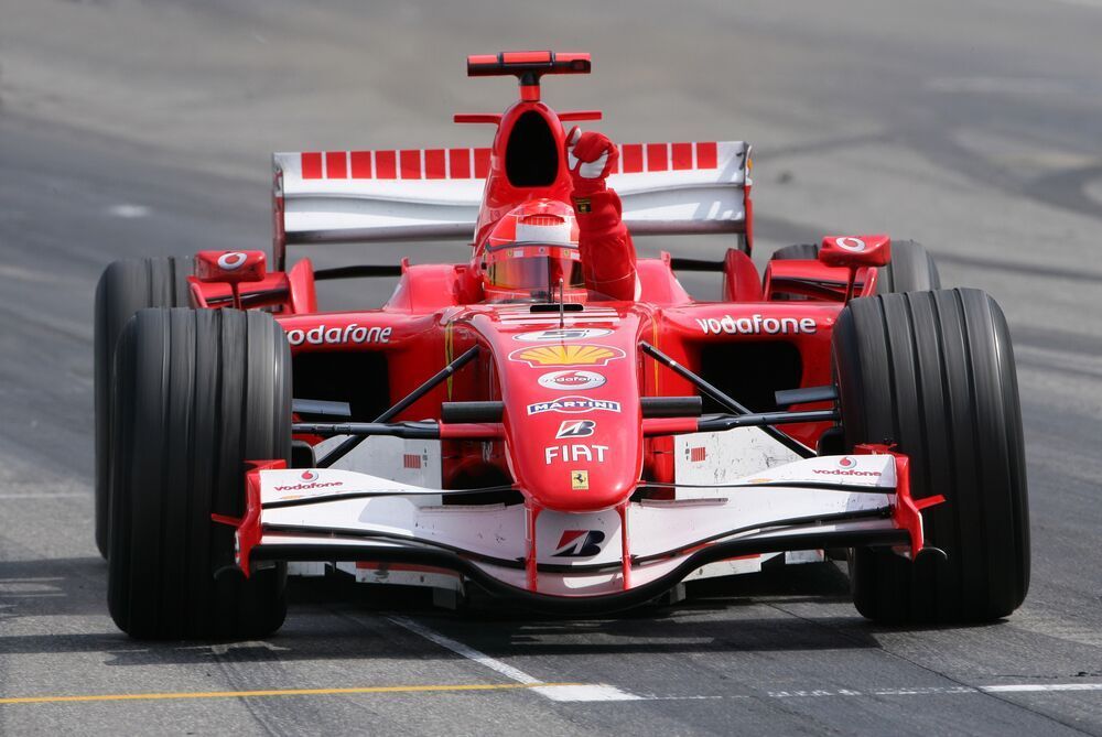 Willi Weber a decis să vorbească despre situația lui Michael Schumacher: