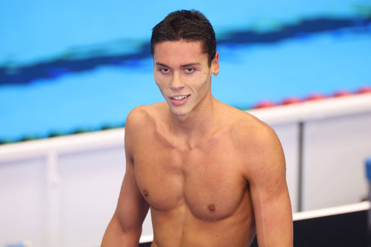 David Popovici, încă un gest de mare campion. 